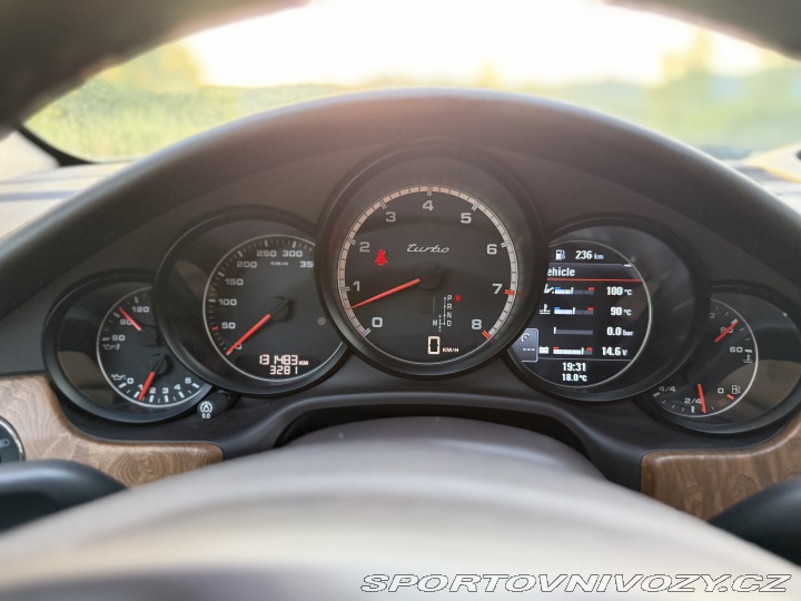 Porsche Panamera Turbo 2009