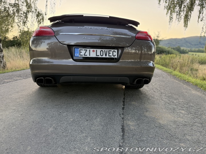 Porsche Panamera Turbo 2009