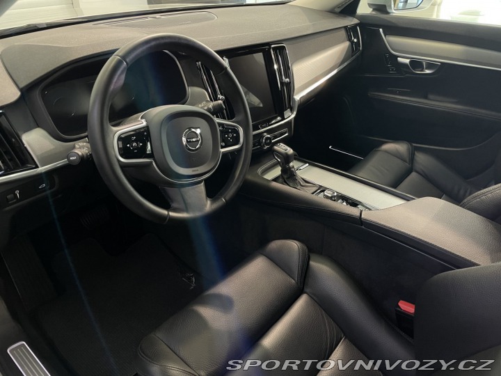 Volvo V90 D5 Cross Country 173 kW 2019