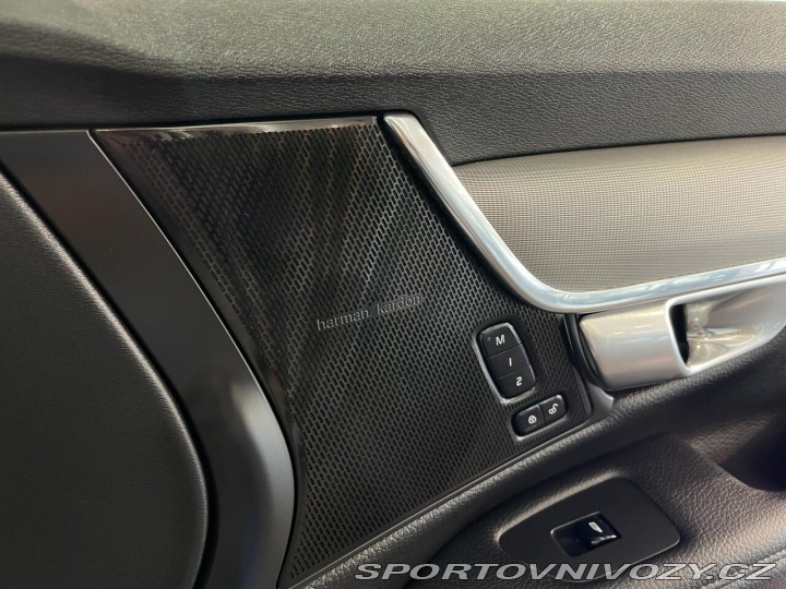 Volvo V90 D5 Cross Country 173 kW 2019