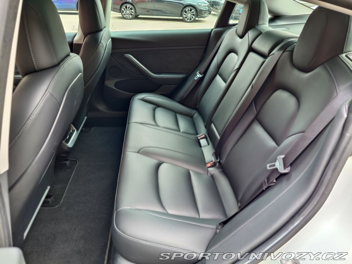 Tesla Model 3 Long Range Dual Motor - 3 2021