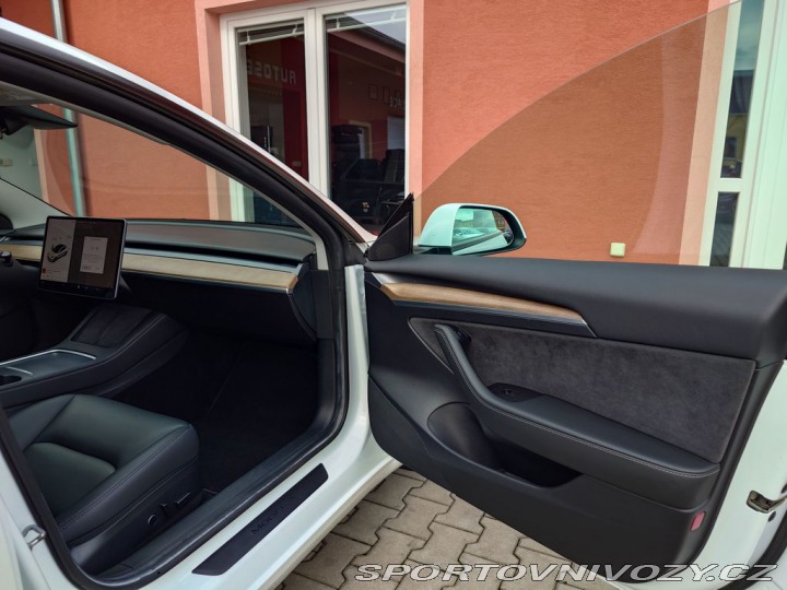 Tesla Model 3 Long Range Dual Motor - 3 2021