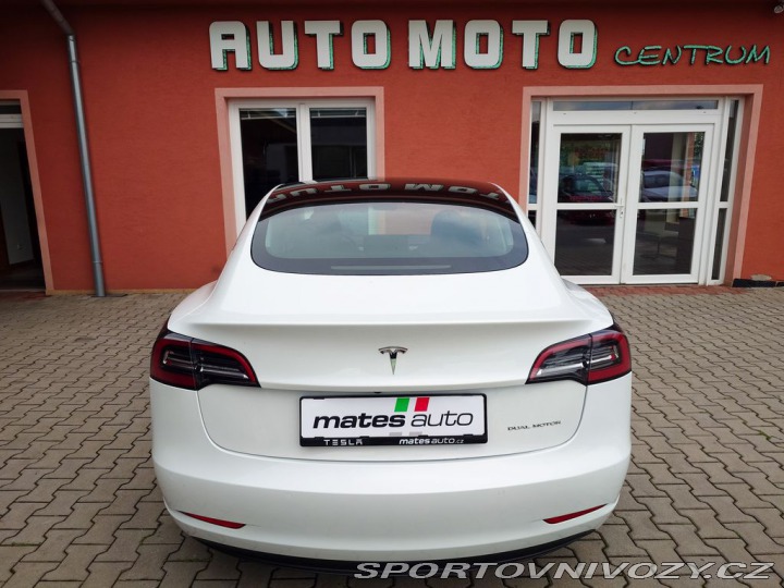 Tesla Model 3 Long Range Dual Motor - 3 2021