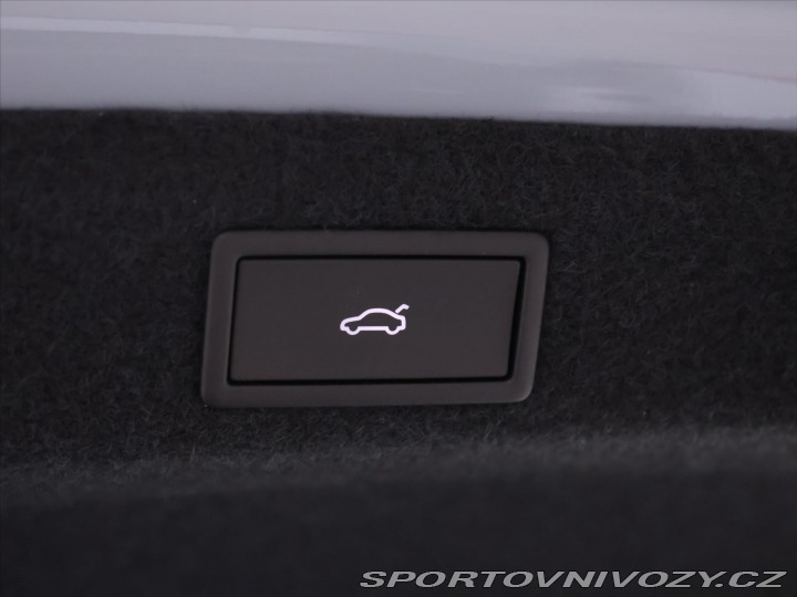 Škoda Octavia RS 2,0 TSI 195kW DSG RS DPH 2025