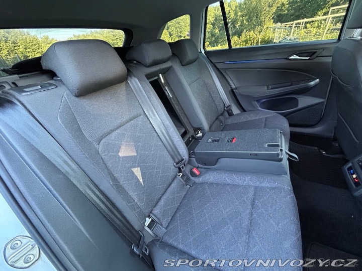 Volkswagen Golf Variant 2,0   8 2021