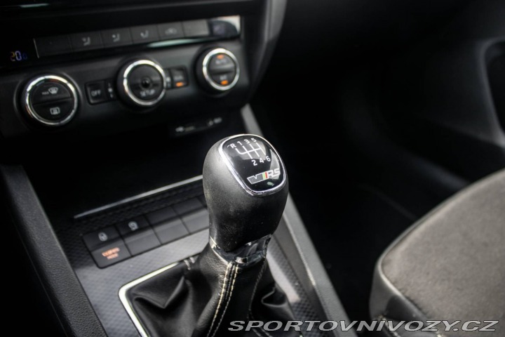 Škoda Octavia RS Combi 3 RS 2.0 TDI 2014 2014