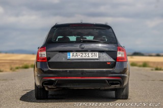 Škoda Octavia RS Combi 3 RS 2.0 TDI 2014 2014