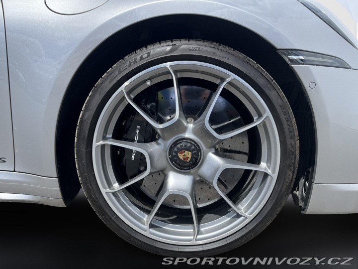 Porsche 911 Turbo S 2021