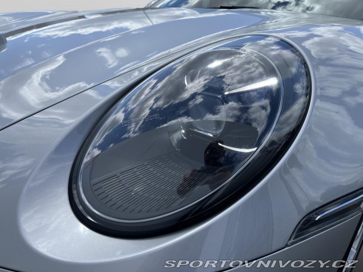 Porsche 911 Turbo S 2021