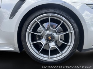 Porsche 911 Turbo S 2021