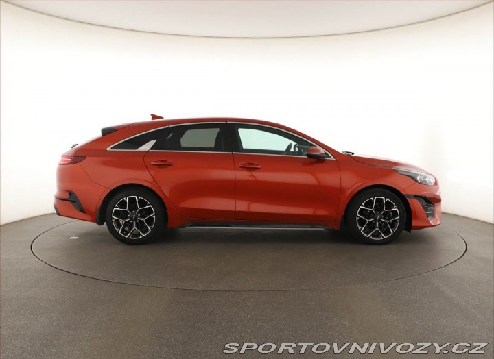 Kia ProCeed GT Line Plus 1.5 T-GDI MH 2023