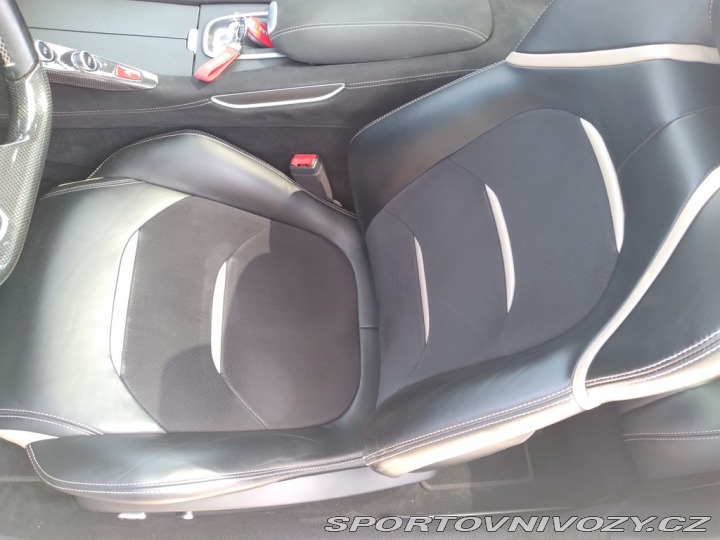 Ferrari GTC4Lusso V12 2018