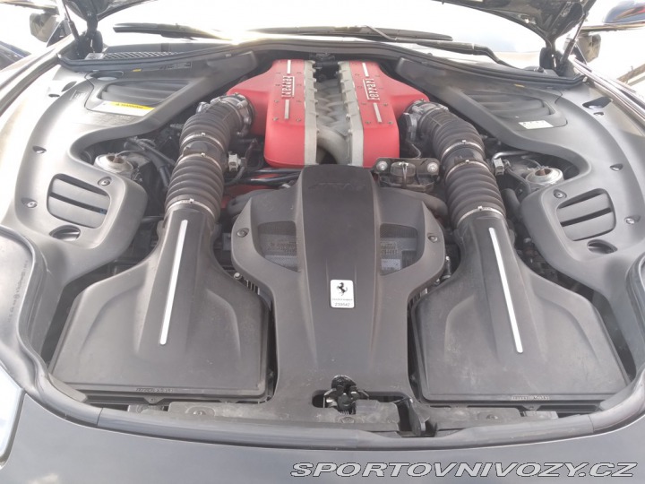 Ferrari GTC4Lusso V12 2018