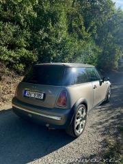 Mini Cooper R50 2003