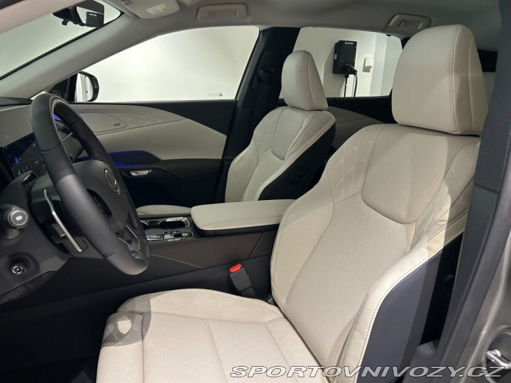 Lexus Ostatní modely RX 450h+ 2.5 PHEV LUXURY 1800