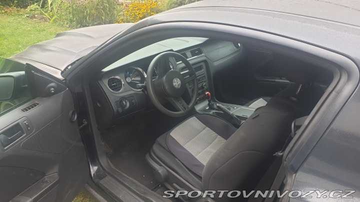 Ford Mustang 2010