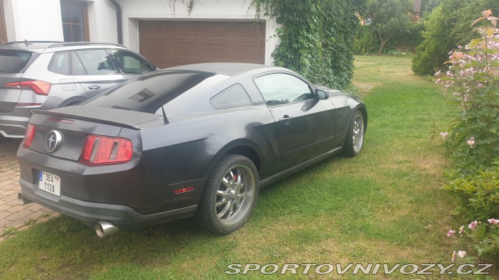Ford Mustang 2010