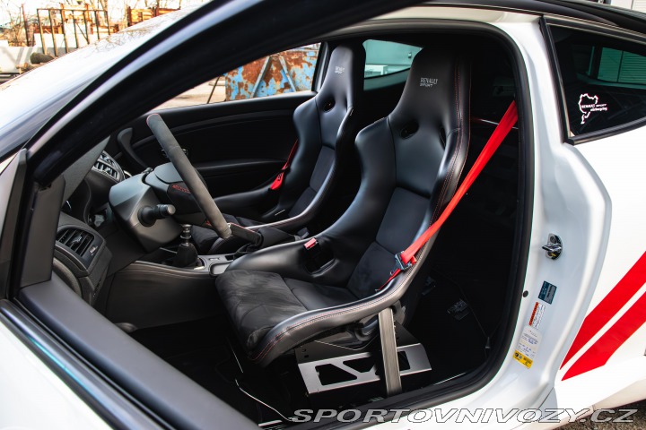 Renault Mégane RS Trophy R DPH*1/250 2015