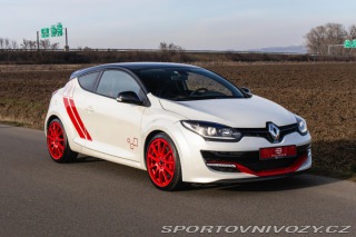 Renault Mégane RS Trophy R DPH*1/250 2015