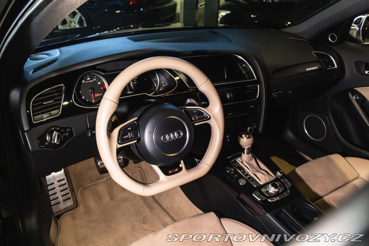 Audi RS4 Avant B8 DPH 2013