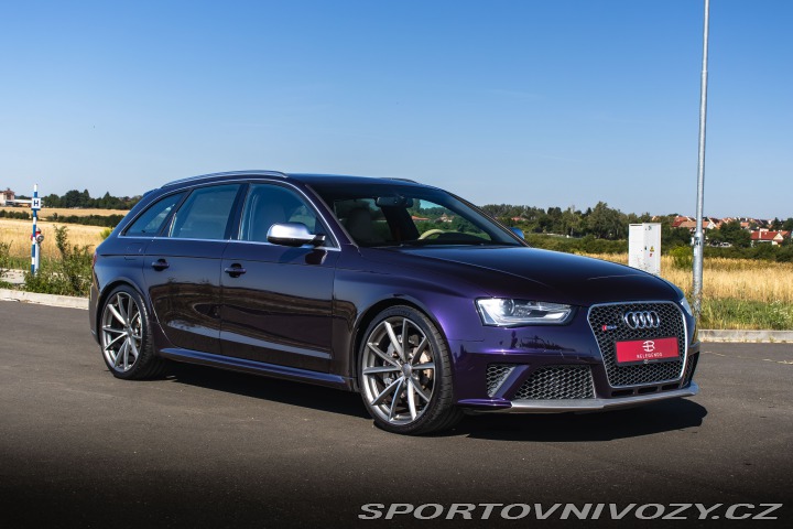Audi RS4 Avant B8 DPH 2013