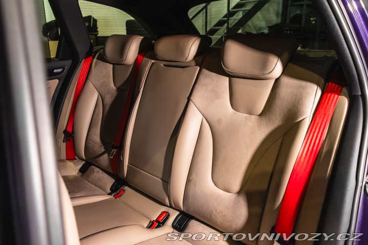 Audi RS4 Avant B8 DPH 2013