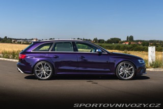 Audi RS4 Avant B8 DPH 2013