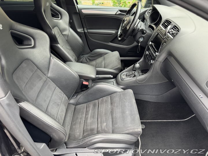 Volkswagen Golf 6R 2.0TSi 299kW DSG 2011