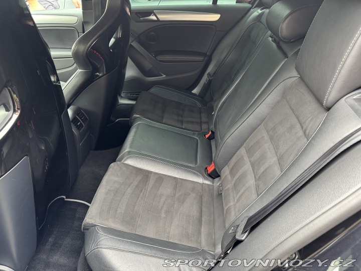 Volkswagen Golf 6R 2.0TSi 299kW DSG 2011