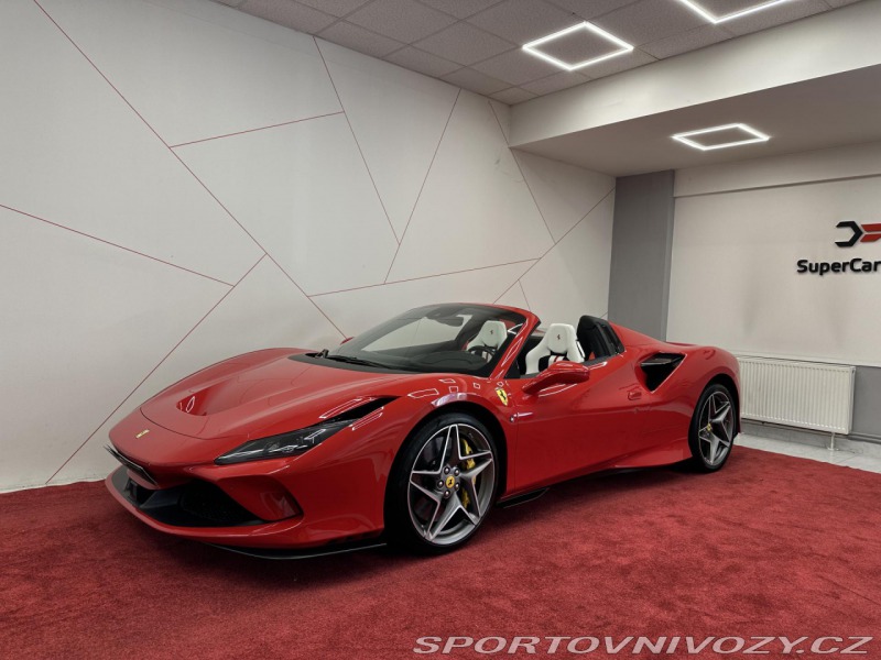 Ferrari F8 Spider*LIFT*DISPLAY*TEMPO