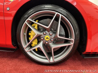 Ferrari F8 Spider*LIFT*DISPLAY*TEMPO 2022