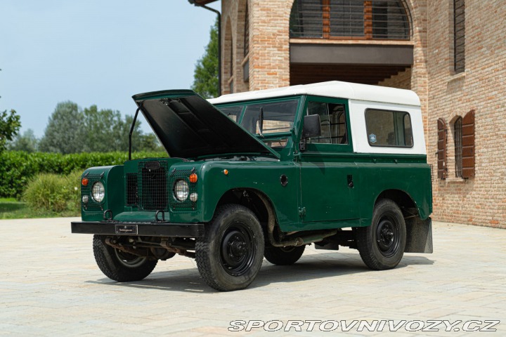 Ostatní značky Ostatní modely Land Rover 88 SERIE II A 1977