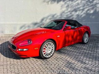 Maserati Spyder 2002