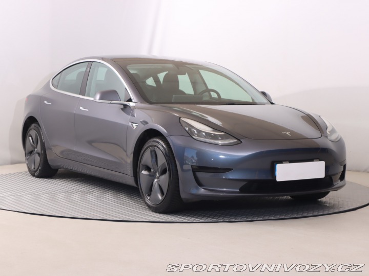 Tesla Model 3 Std Range Plus 52kWh 2019