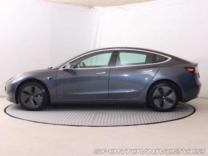Tesla Model 3 Std Range Plus 52kWh 2019