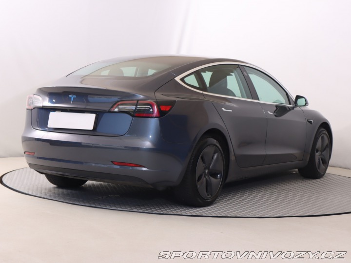 Tesla Model 3 Std Range Plus 52kWh 2019
