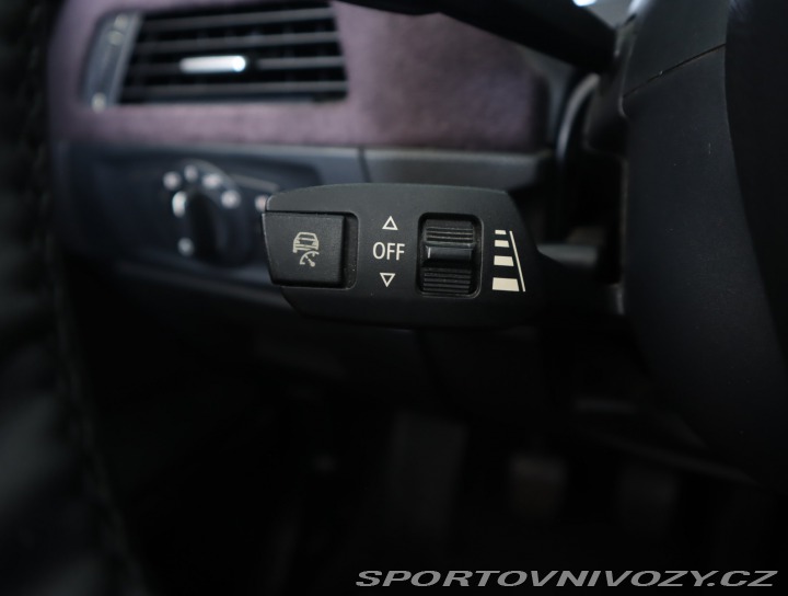BMW 3 325 i 2007