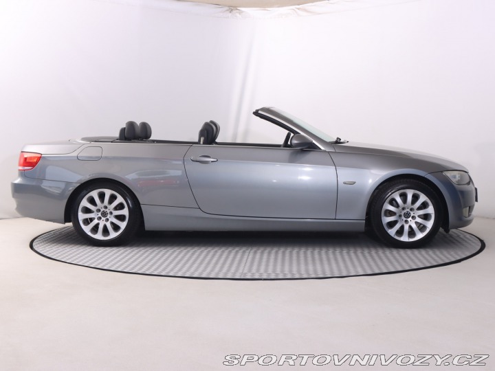 BMW 3 325 i 2007