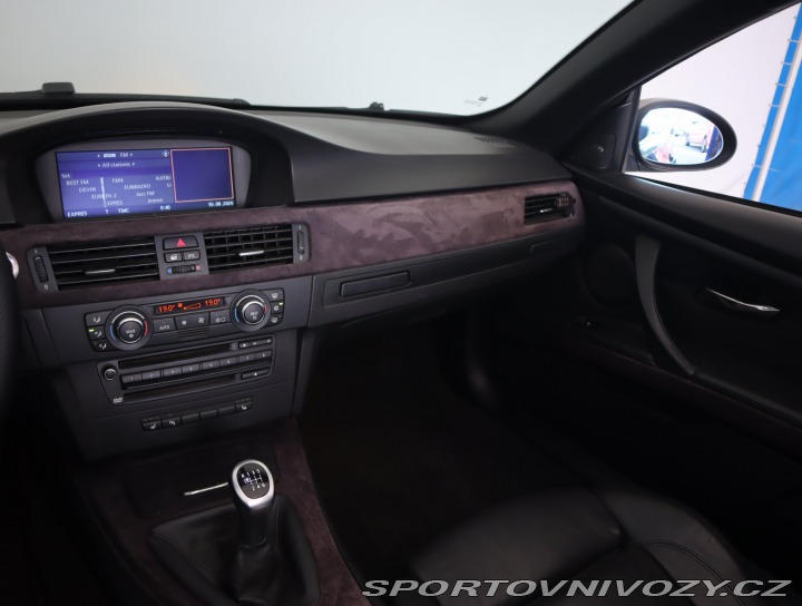 BMW 3 325 i 2007