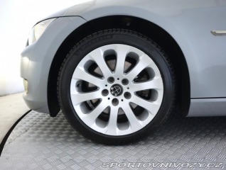 BMW 3 325 i 2007