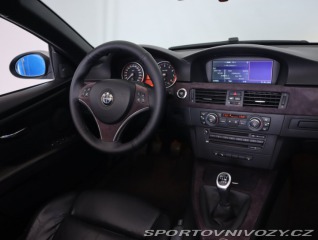 BMW 3 325 i 2007