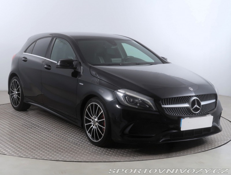 Mercedes-Benz A AMG line A 180