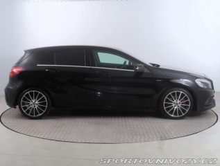Mercedes-Benz A AMG line A 180 2017
