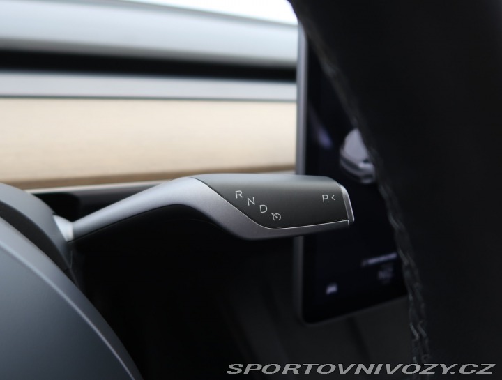 Tesla Model Y Long Range AWD 75kWh 2021