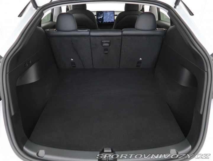 Tesla Model Y Long Range AWD 75kWh 2021