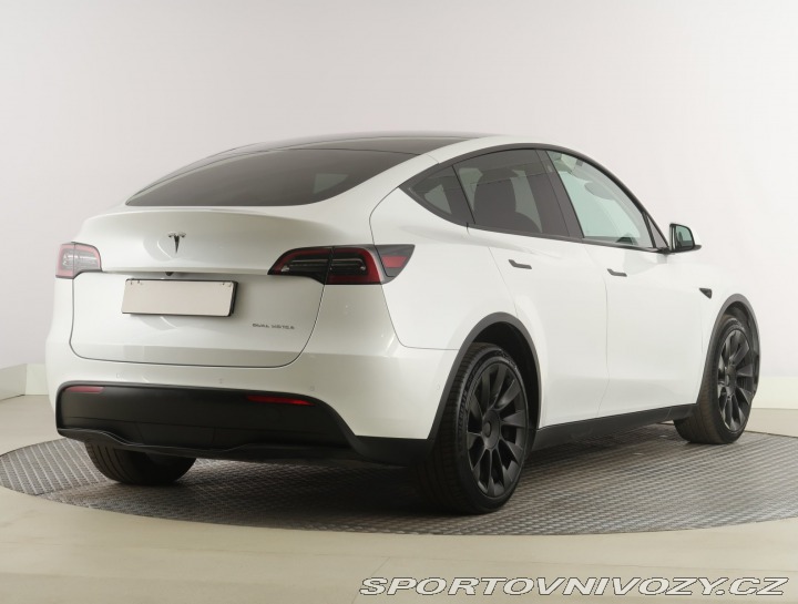 Tesla Model Y Long Range AWD 75kWh 2021