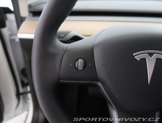 Tesla Model Y Long Range AWD 75kWh 2021