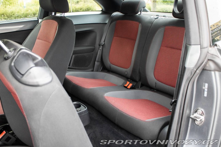 Volkswagen Beetle 1.6 TDI, 77kW (2012) / A 2012