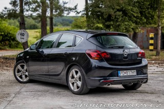 Opel Astra J 2.0 CDTI 143kW MT/6 20 2014