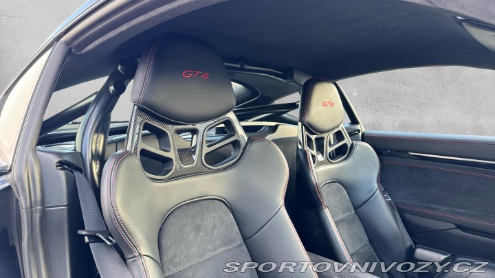 Porsche Cayman GT4 2016